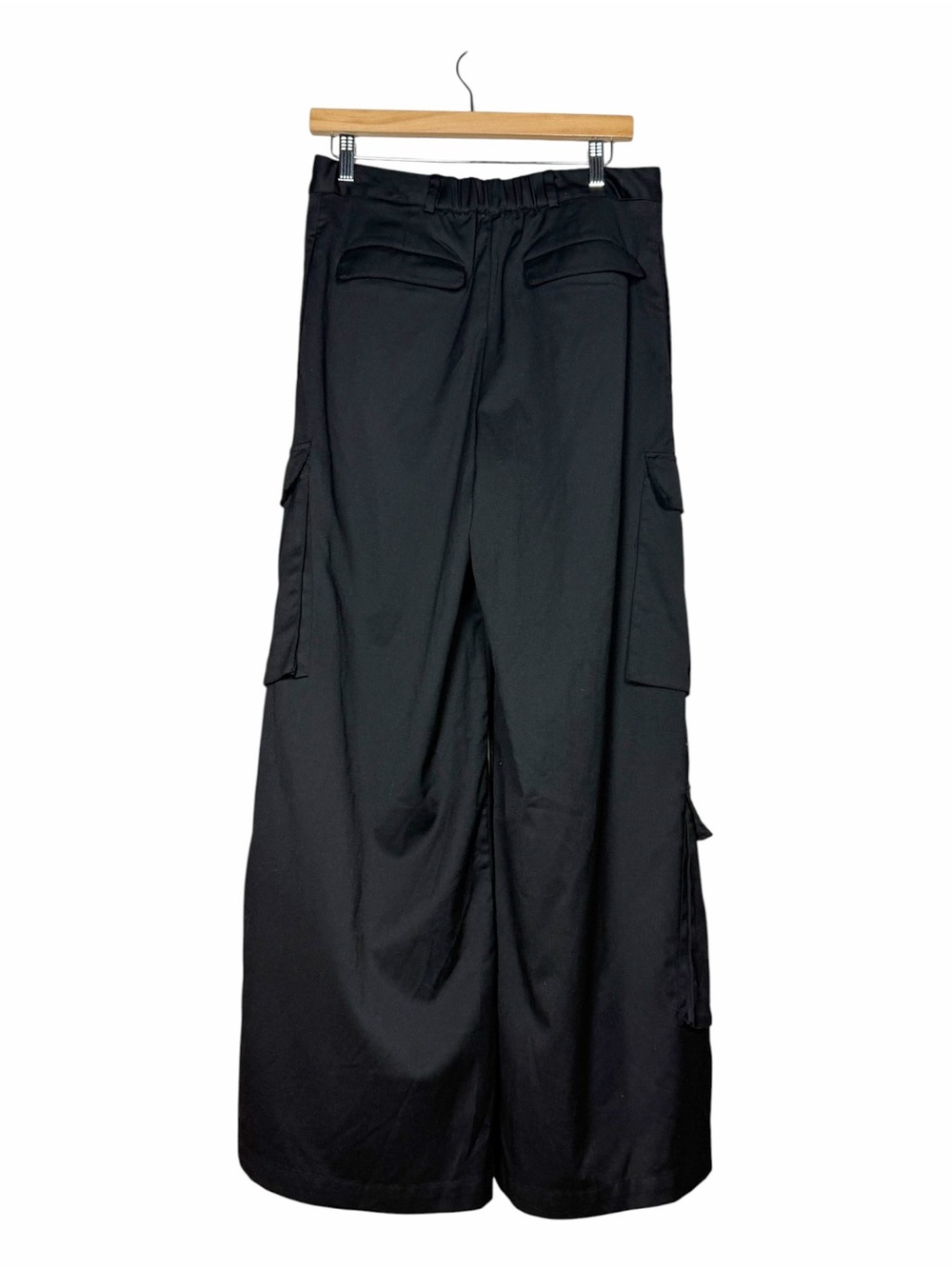 The Drop KarenBritChick Black Cargo Pants Asymmetrical Wide Leg M Utility - Picture 12 of 14